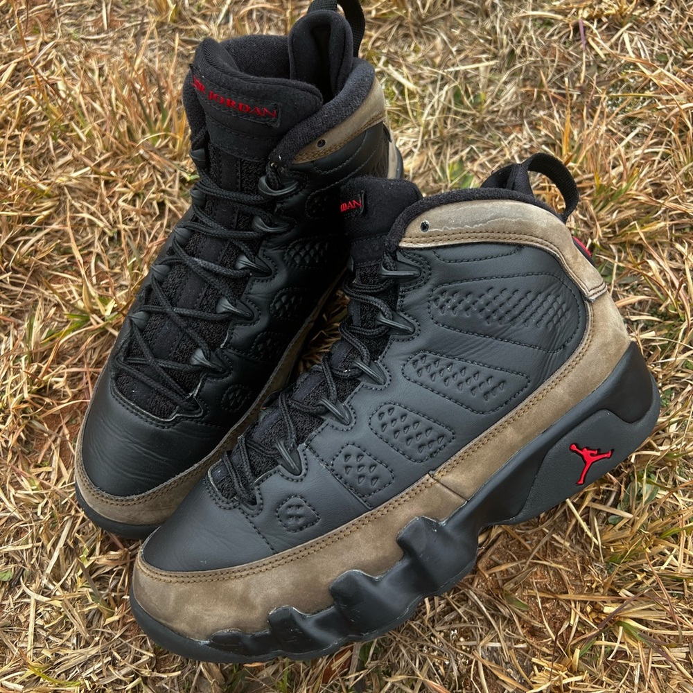 CLEAN Air Jordan 9 size 6.5 Womens 2024 Olive Retro shoes